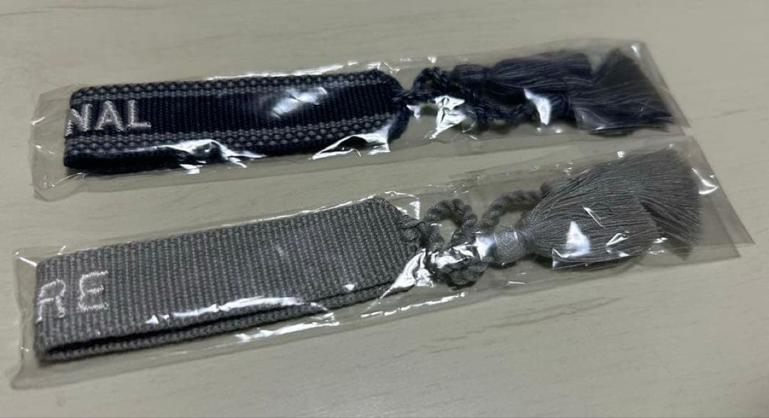 Hoolum（デッドストック）　赤西ミサンガ