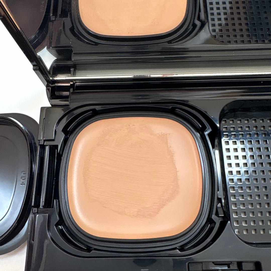 マキアージュ　トリートメント　ラスティングコンパクト　UV オークル20