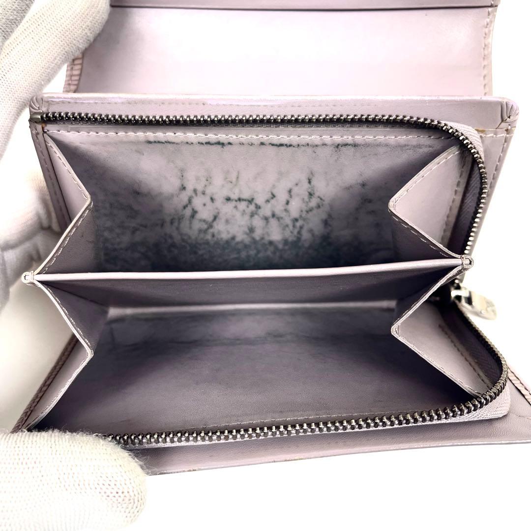 ルイヴィトン　折り財布　エピ　ポルトモネビエトレゾール　Ｌ字ファスナー　レザー