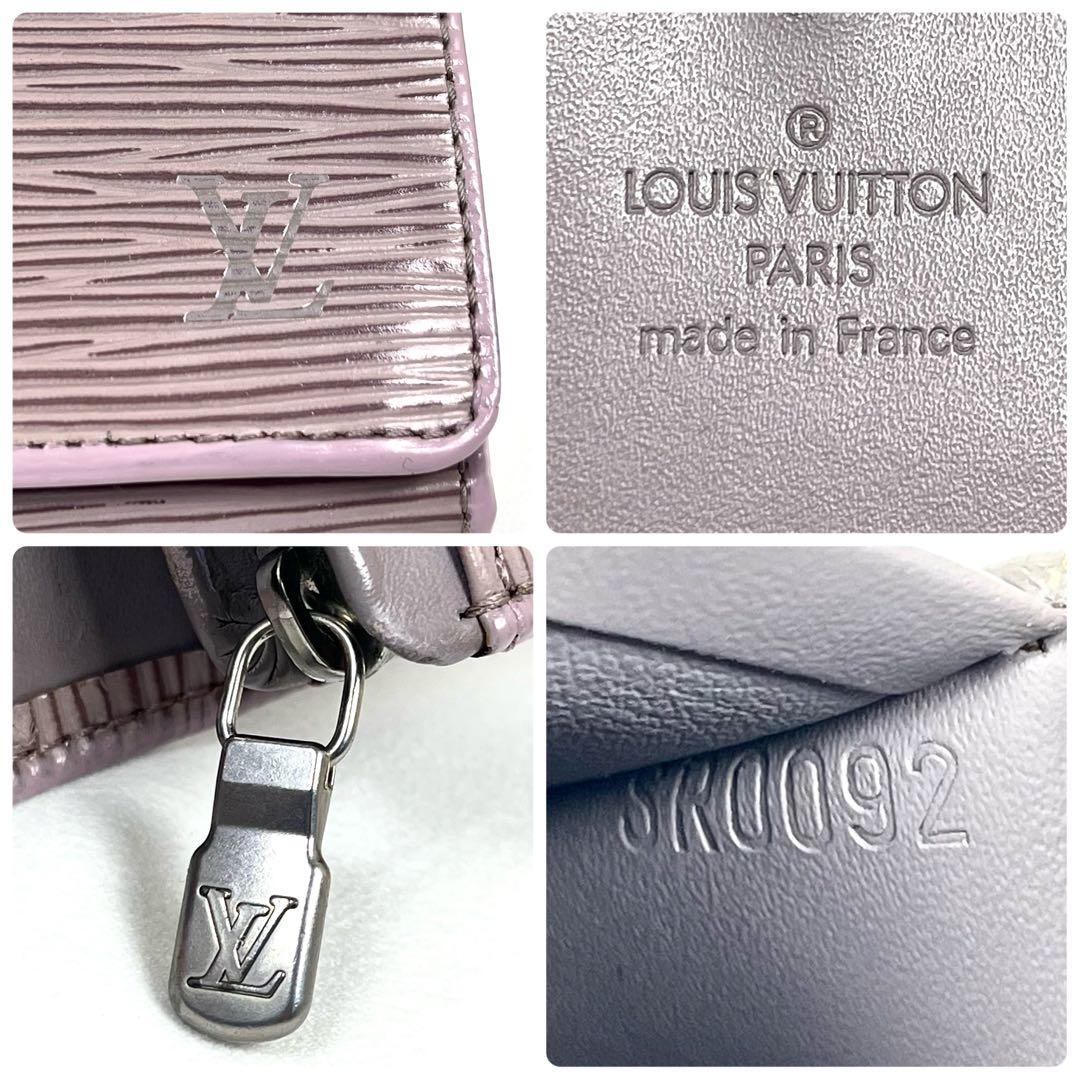 ルイヴィトン　折り財布　エピ　ポルトモネビエトレゾール　Ｌ字ファスナー　レザー