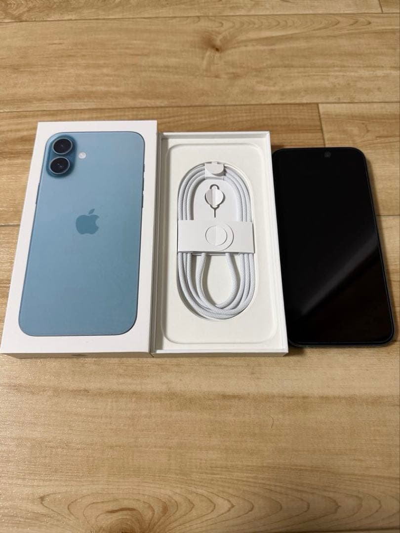 携帯電話本体 iPhone16plus 128gb