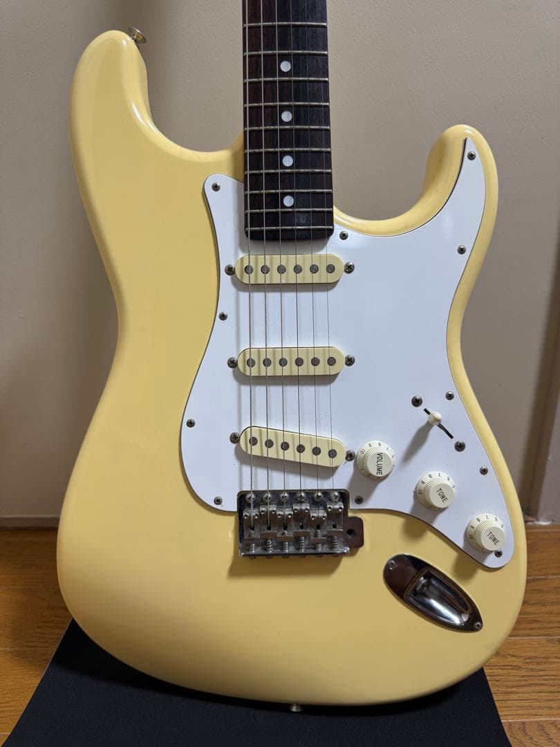 【専用】フェンダージャパン ストラトキャスター Eシリアル