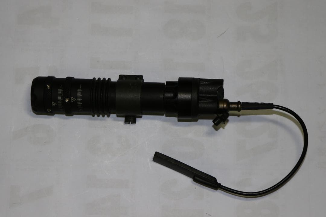 ブラックレーザーサイト レッド