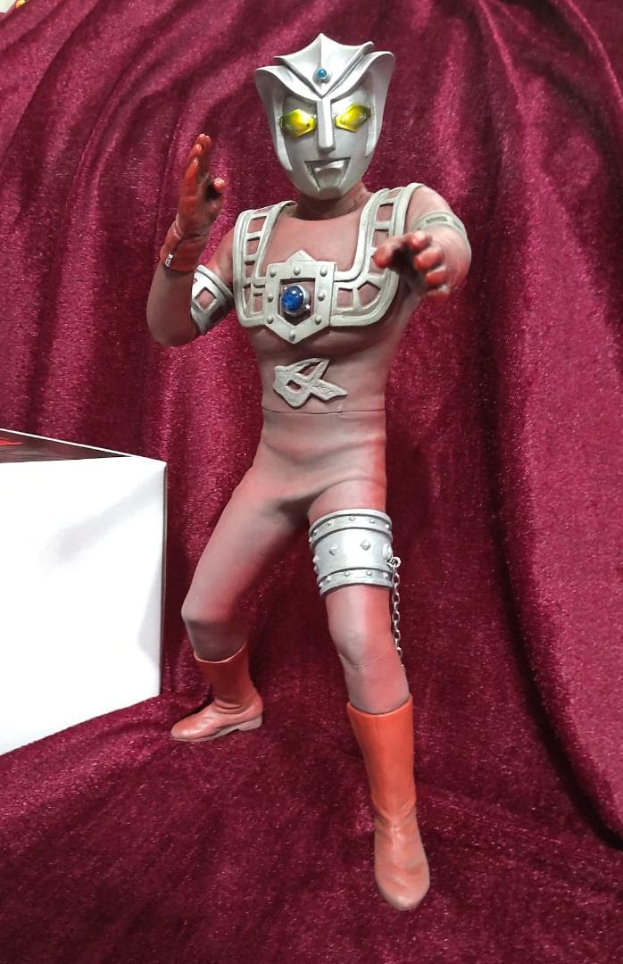 CCP アストラ 発光ギミック付 ツブラヤストア限定 劇中Ｖｅｒ　ウルトラマン