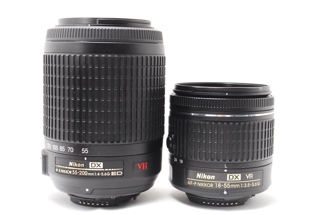 【WiFi搭載】美品 Nikon D5600 ダブルズーム 付属品充実 初心者