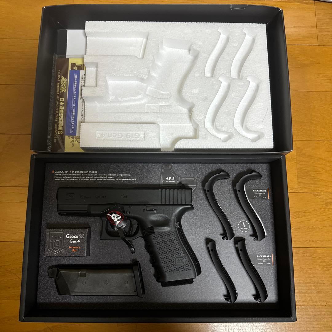 東京マルイ Glock 19 Gen.4 エアガン