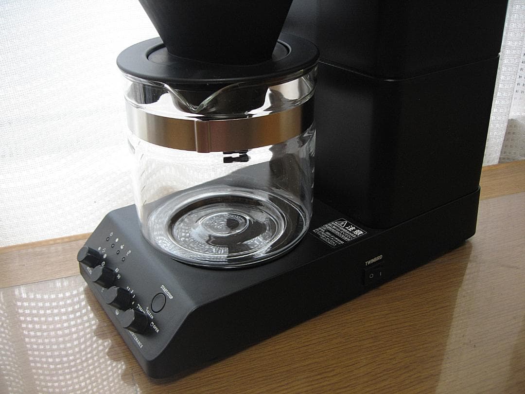 全自動コーヒーメーカー（1～6カップ用）TWINBIRD　CM-D465