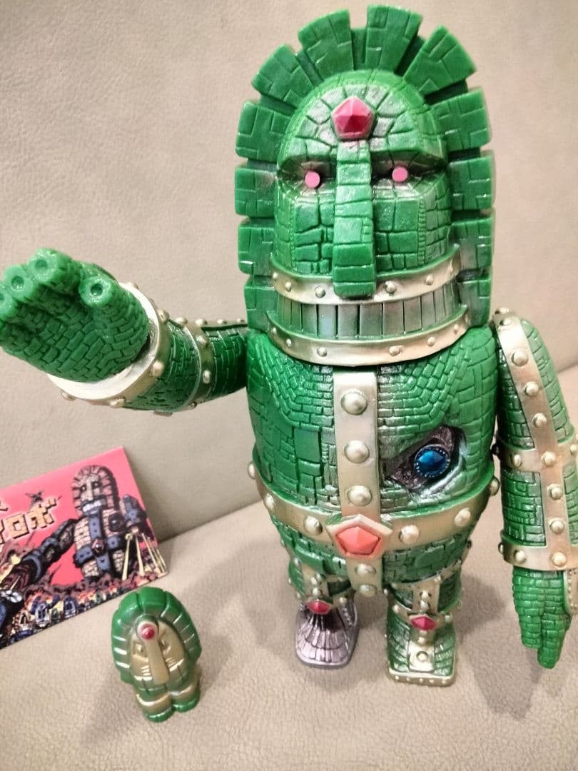 ソフビ monstock Gモアイロボ 　② izumonster 安楽安作