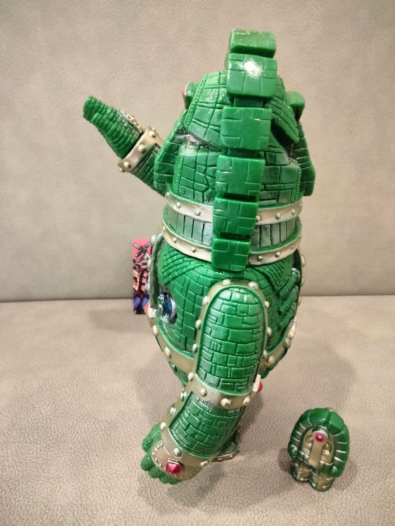 ソフビ monstock Gモアイロボ 　② izumonster 安楽安作