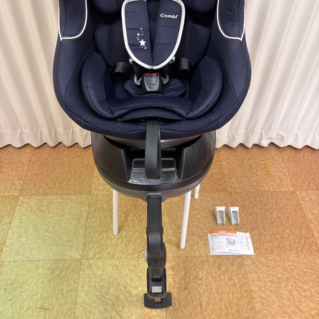 クリーニング済　☆綺麗☆　コンビ　新生児OK　クルムーヴ　ISOFIX　紺　完品