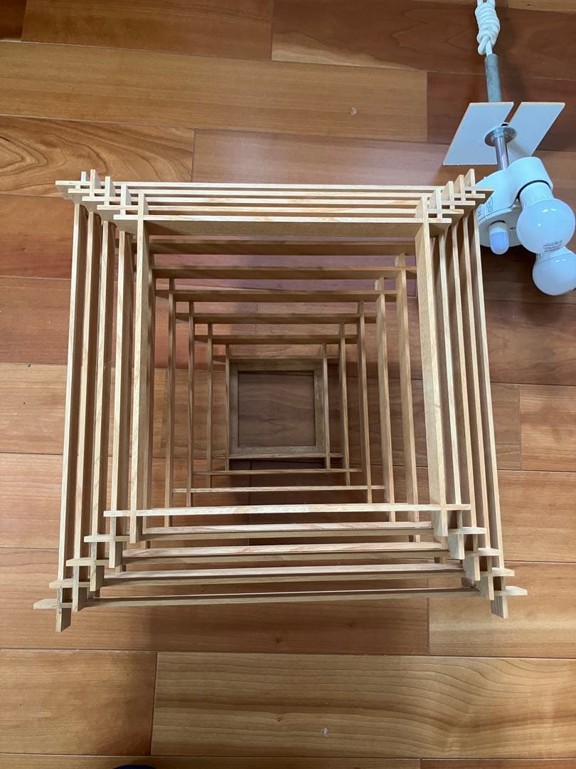 木製ペンダントライト 4灯式