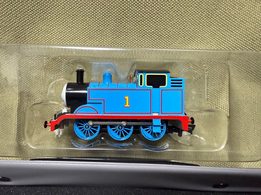 BACKMANN （HOゲージ）機関車トーマス　アニー　クララベル セット