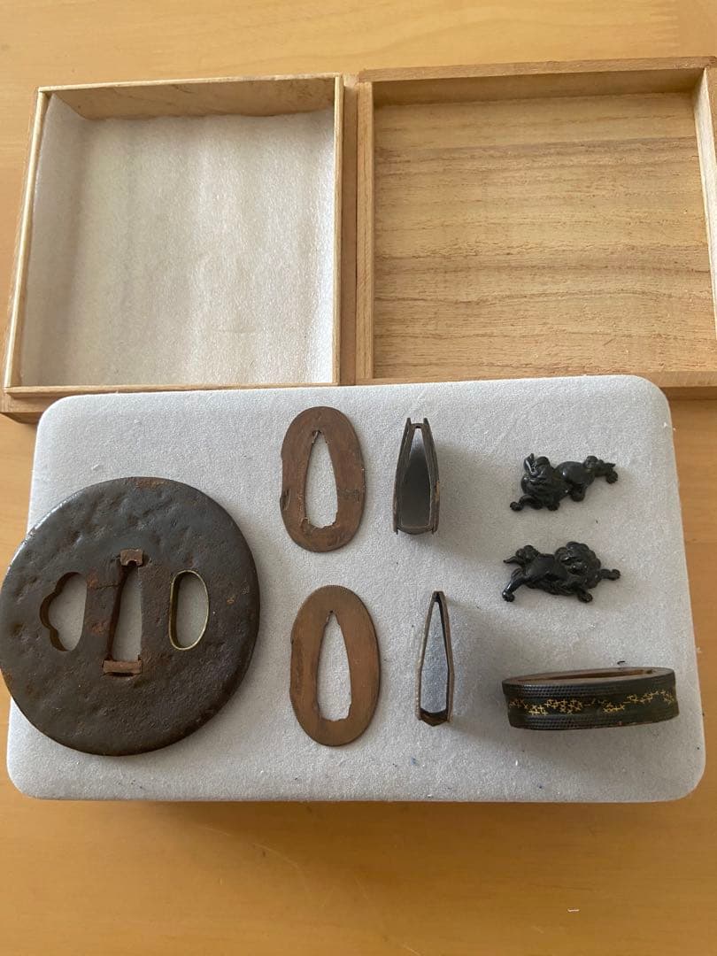 鍔　日本刀武具　古美術　年代不明