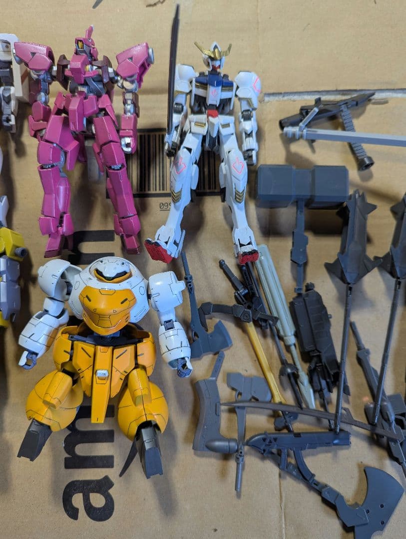 と*ん様 鉄血のオルフェンズ　ガンダム　プラモデル　ガンプラ　塗装　完成品