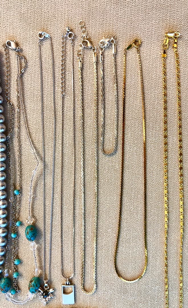 【遺品整理】厳選品　ネックレス/指輪/ピアス/ブレスレット/ブローチ　刻印あり