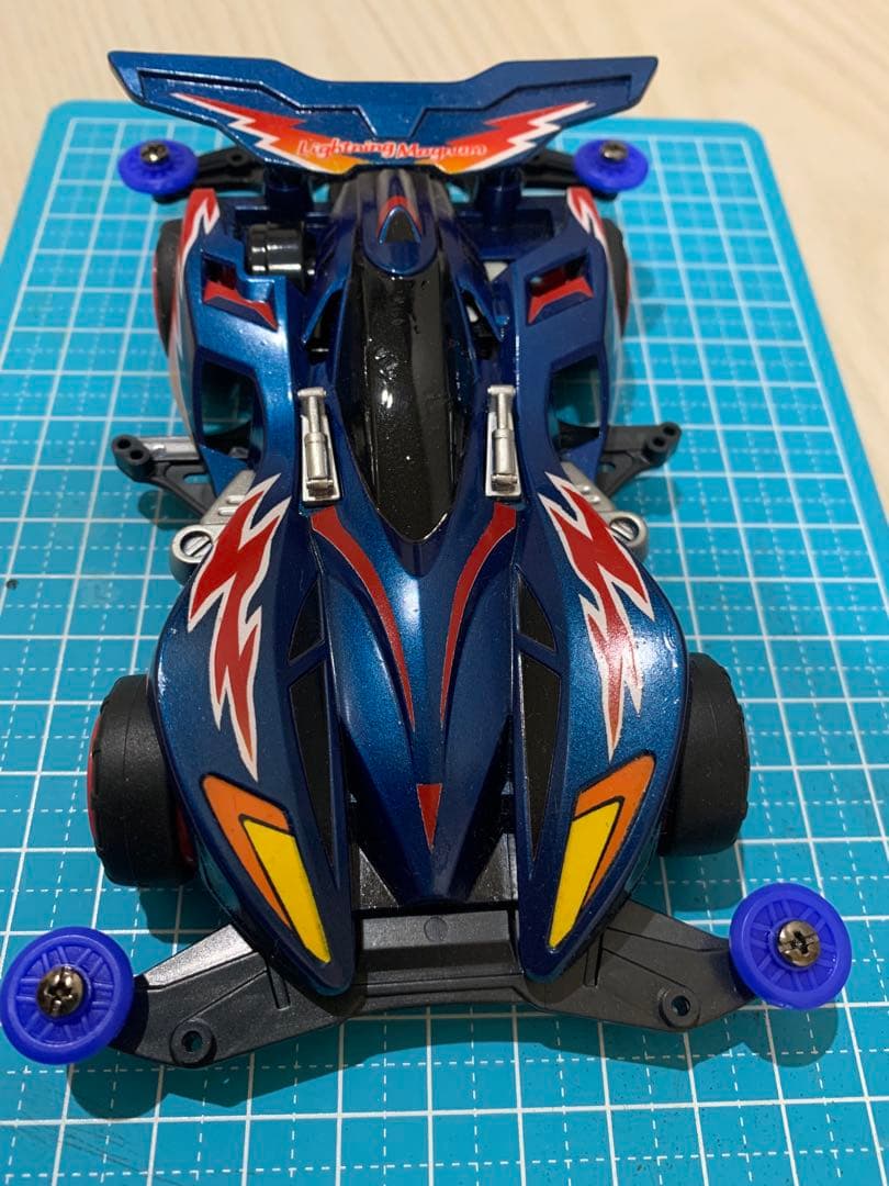 【ほぼ全塗装】爆走兄弟 ライトニングマグナム ミニ四駆 タミヤ