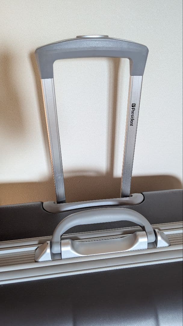 ダークグレー ハードシェルキャリーケース