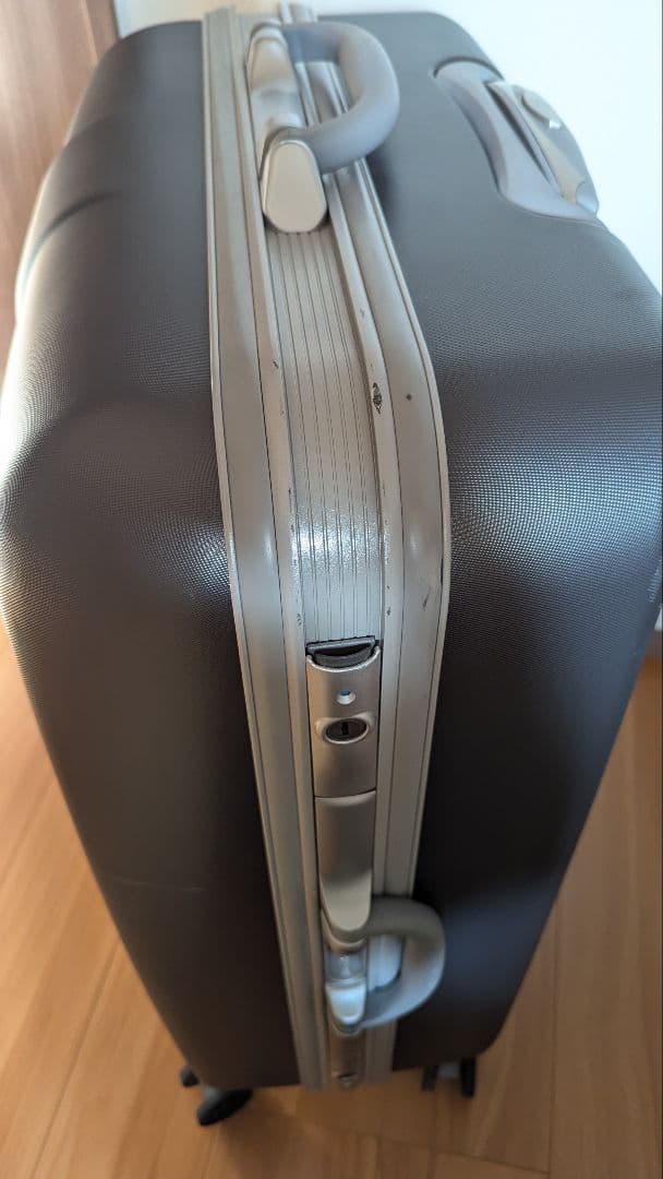 ダークグレー ハードシェルキャリーケース