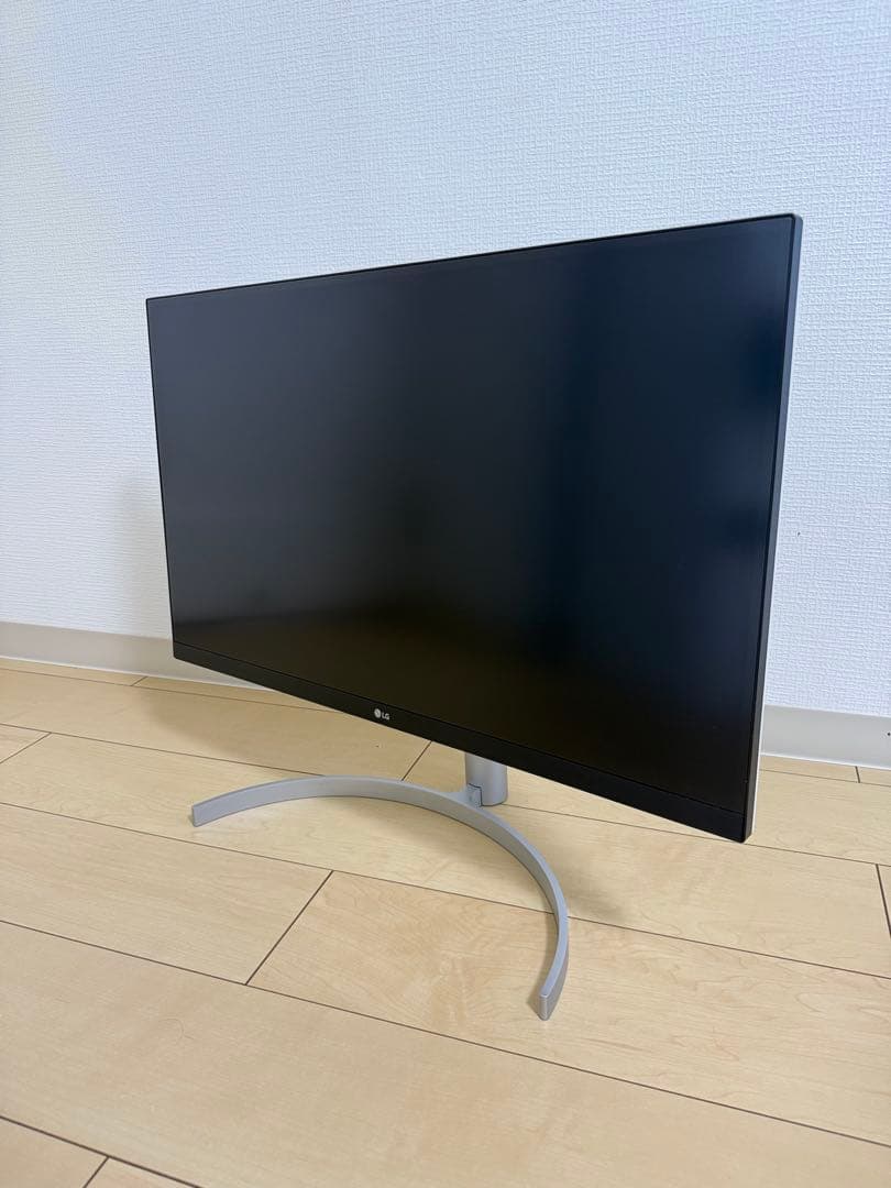 LG 27インチ モニター USB-C対応 (27UK850-W)