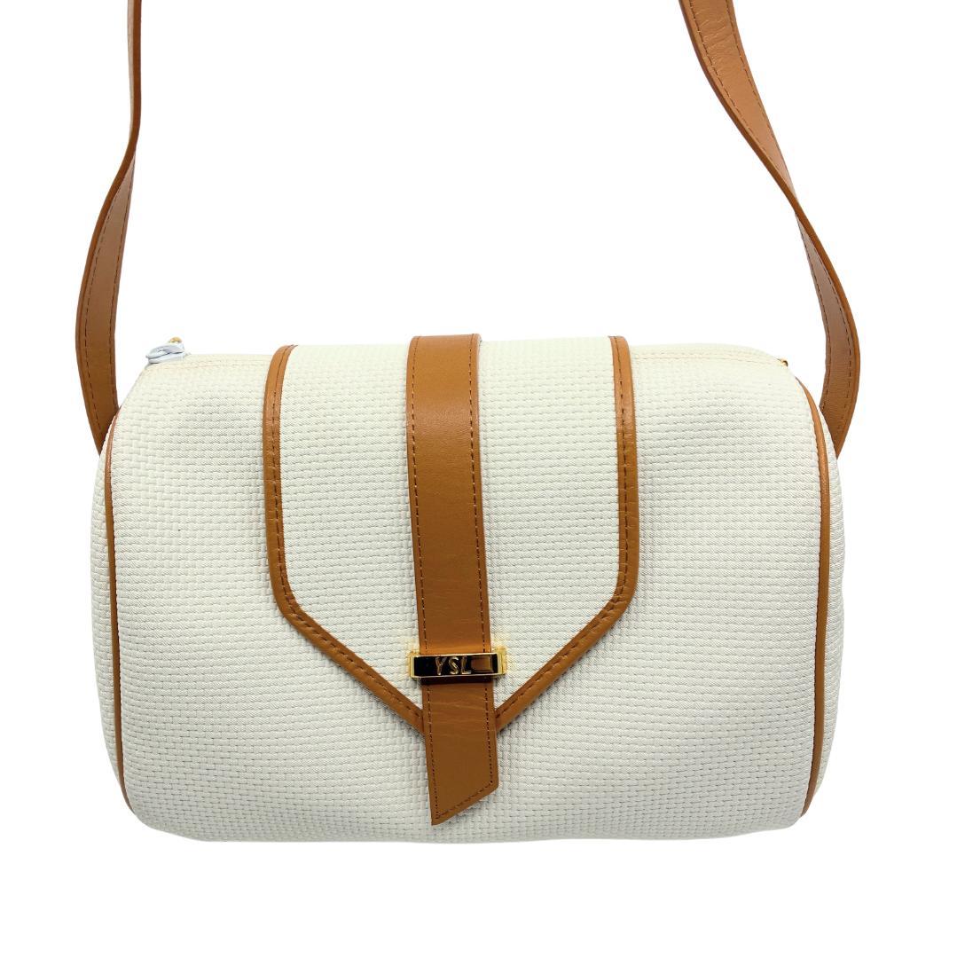 YSL イヴ・サンローラン 白 ホワイト ショルダーバッグ A1356A4