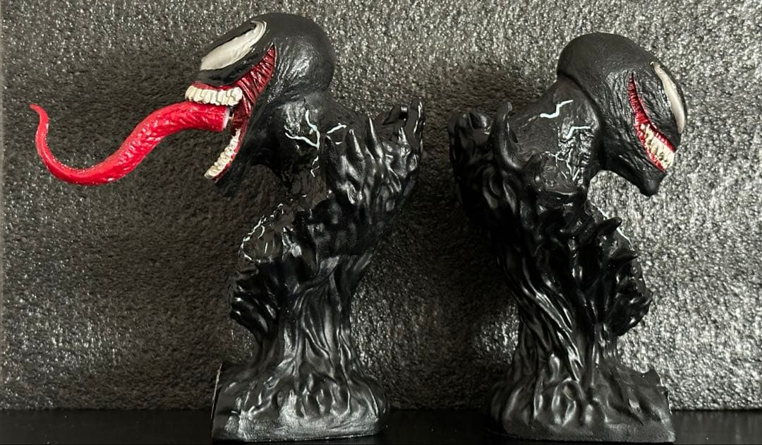 即発送‼️ ヴェノム フィギュア スタチュー 2つセット。