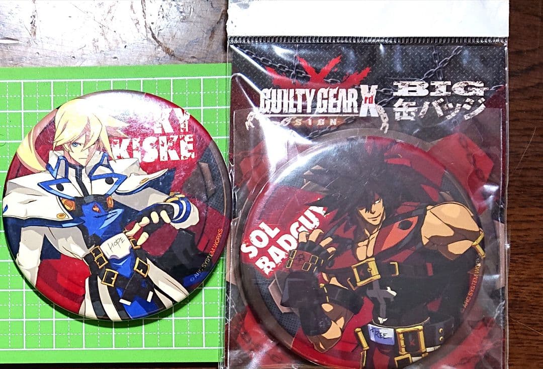 GUILTY GEAR 缶バッジ KISKE & SOL BADGUY