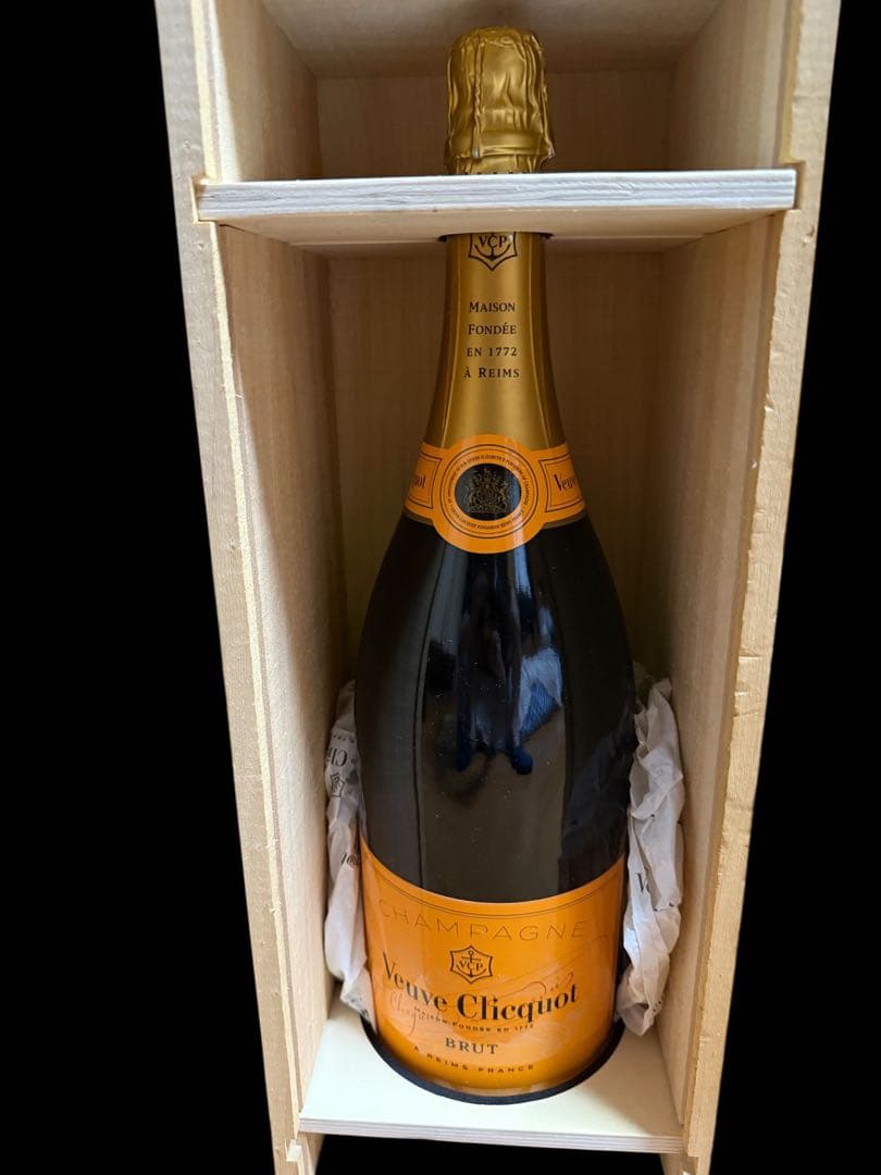 ヴーヴ・クリコ イエローラベル ブリュット マグナム 木箱入り 3000ml