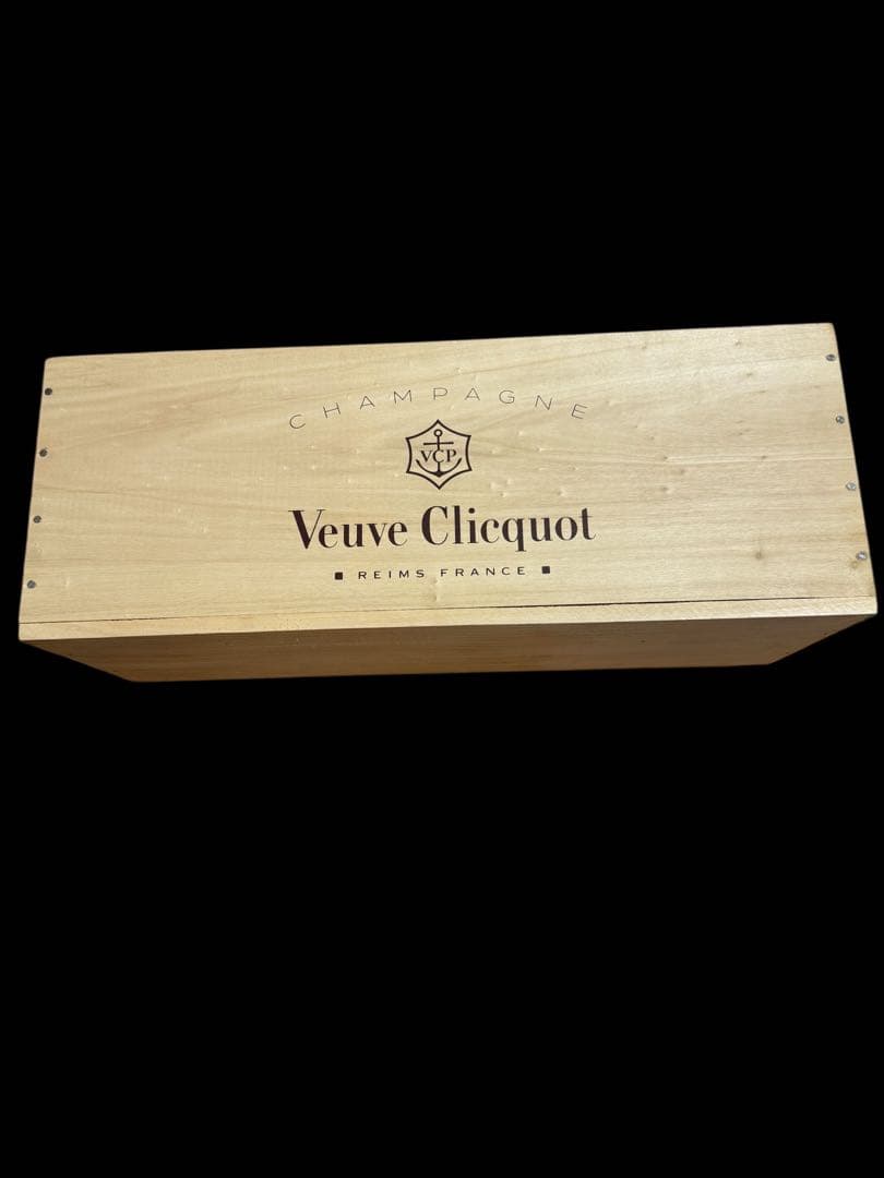 ヴーヴ・クリコ イエローラベル ブリュット マグナム 木箱入り 3000ml