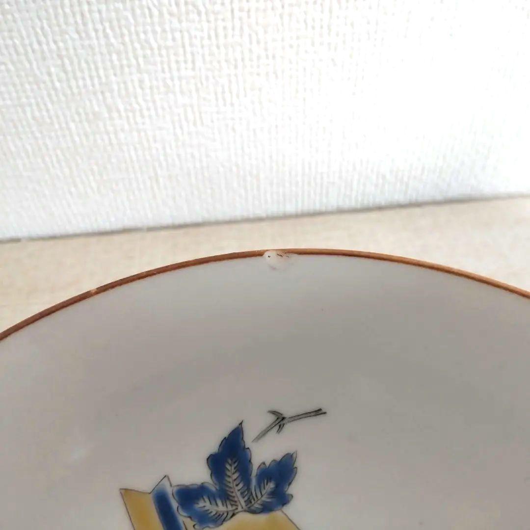 お値下げしました、色絵柿右衛門　和本　花文小鉢