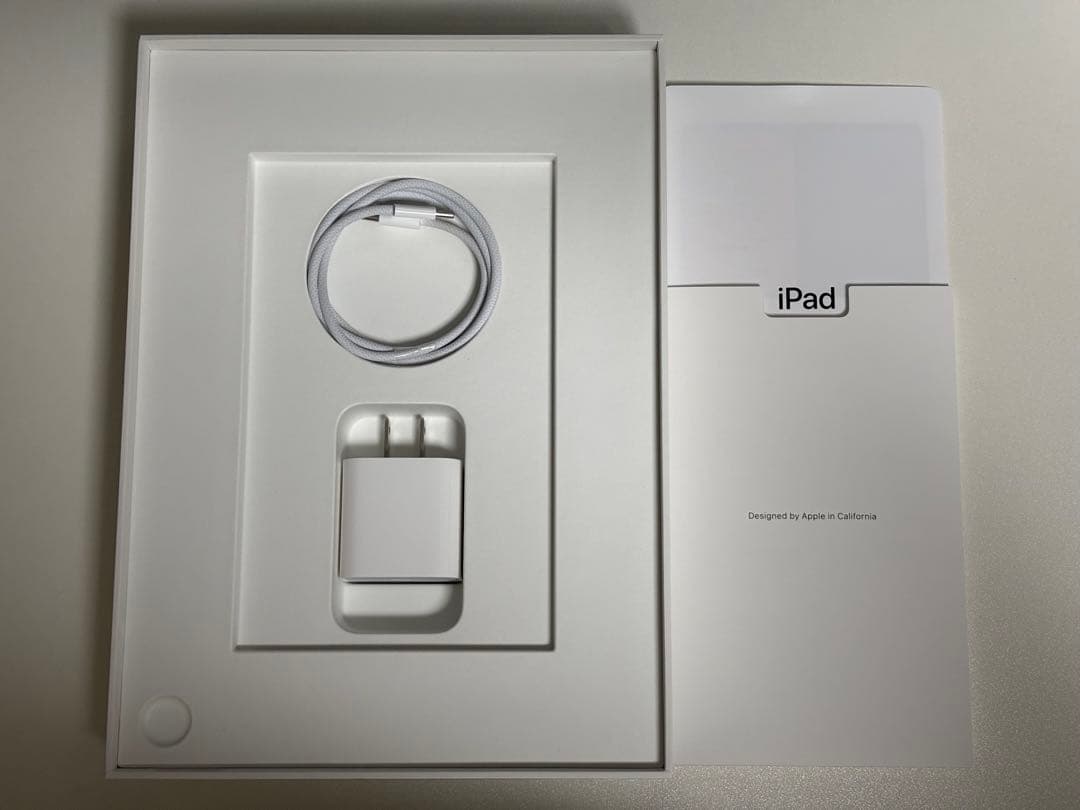 iPad(A16)Wi-Fi 128GB Blue ケース・フィルムセット