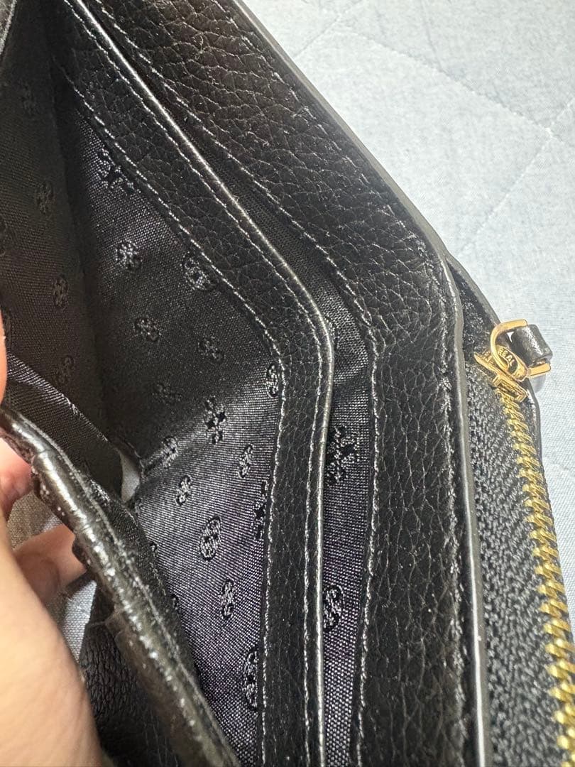 Tory Burch　2つ折り財布