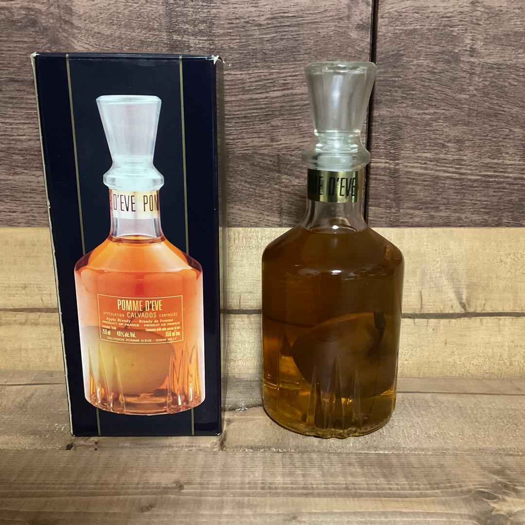 カルヴァドス　ポム・ド・イブ　古酒果実入ブランデー