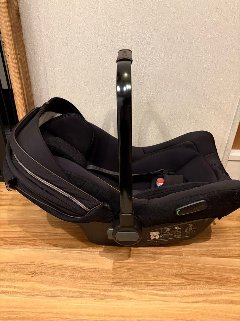 ISOFIX対応 nuna PIPA next Nとbase nextのセット