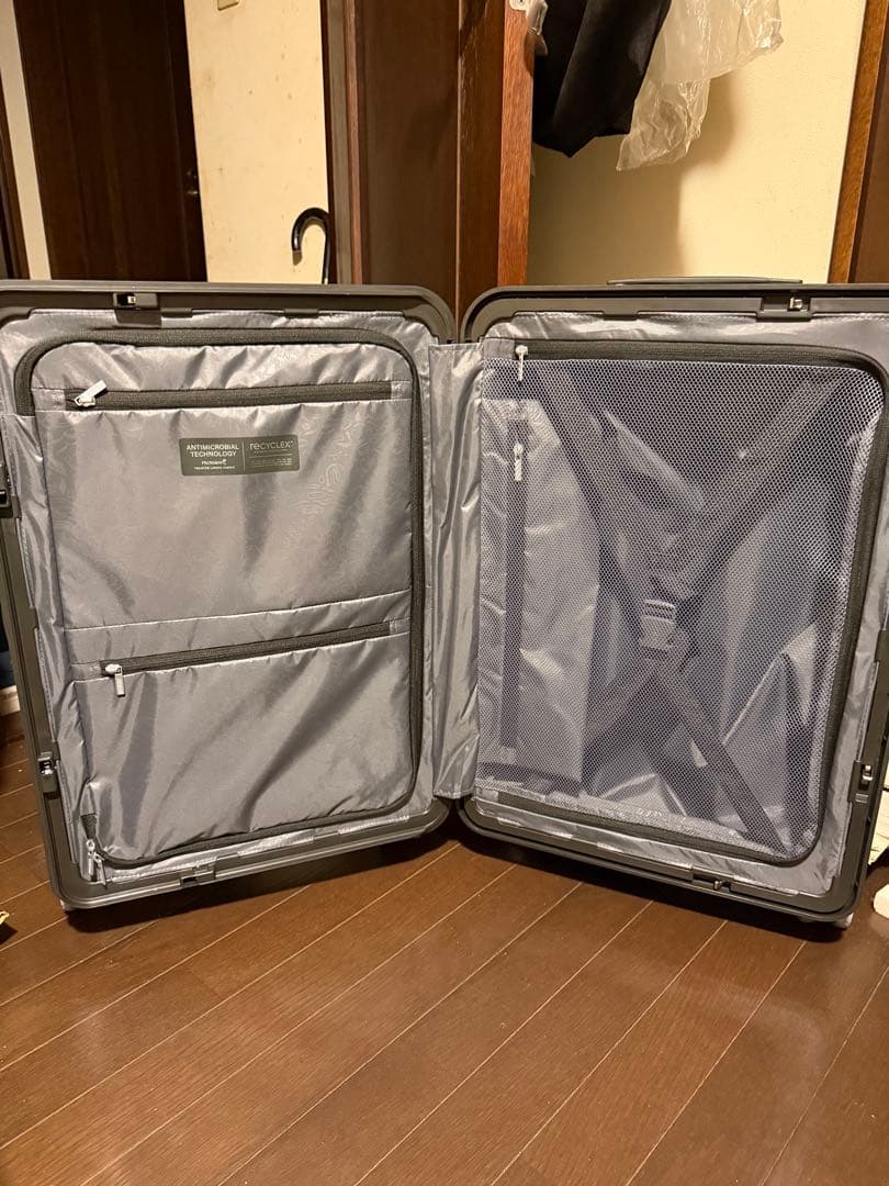 アメリカンツーリスター スーツケース ロケーション ダークモス M 56L