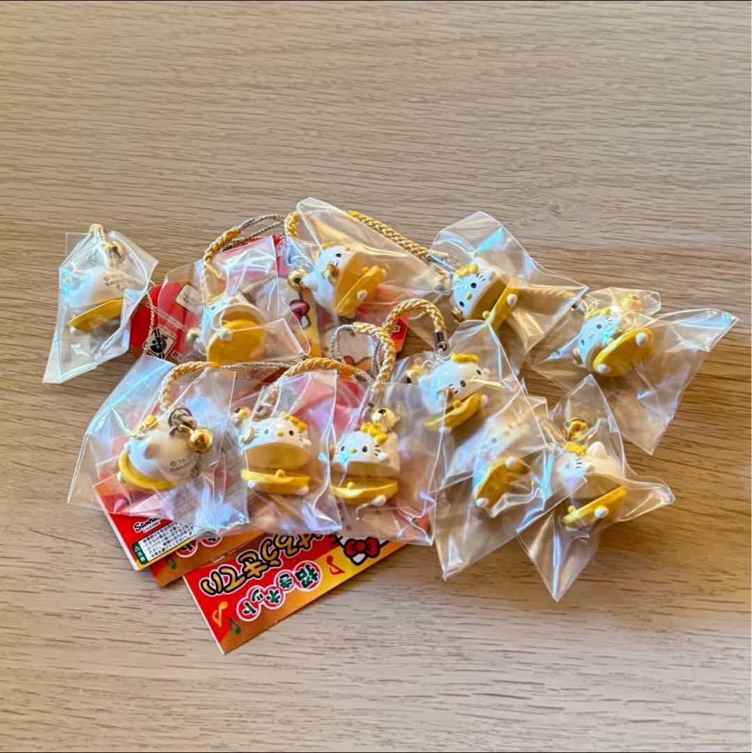 キティ　ストラップ　根付け　はろうきてぃ　招きネット　イエロー　カスタネット