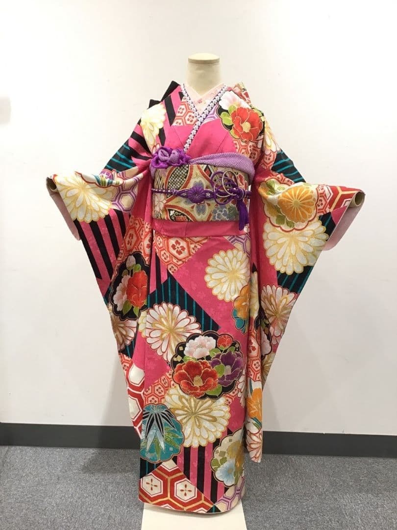 ショッキングピンク　振袖フルセット