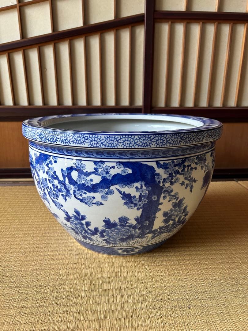 染付唐獅子牡丹花鳥図火鉢(直径約40.5cm) 火鉢　　メダカ鉢　金魚鉢