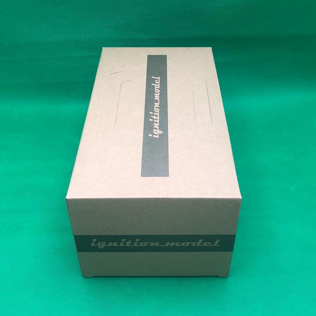 イグニッションモデル　1/18　ニッサン　Skyline 2000 GT-ES