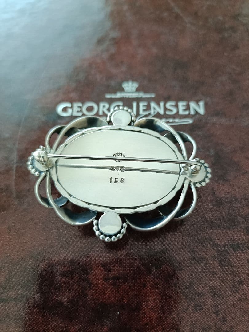 はる超美品☆  大振りアメジスト付ブローチ　♯158