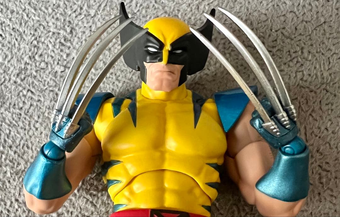 マーベル　ヘルヴァリン ブラウンスーツ 1/12スケール