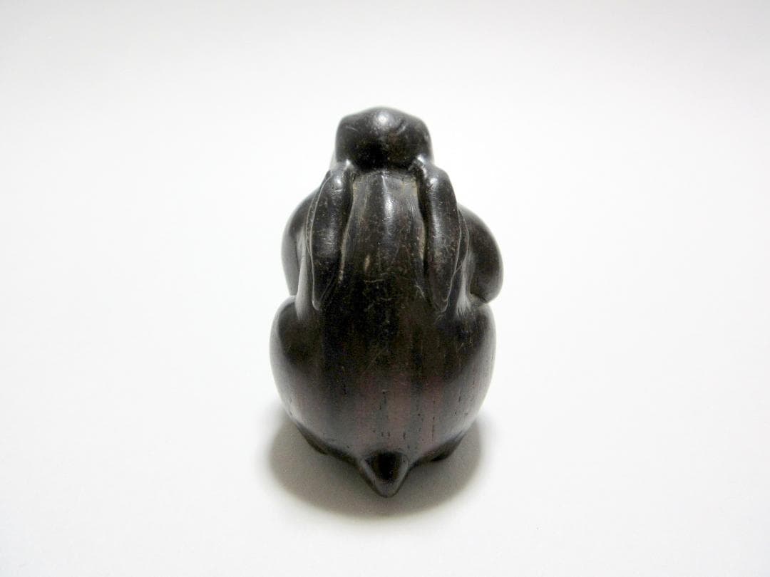 うさぎ 堤物 根付 木製 木彫 兎 Netsuke / アンティーク