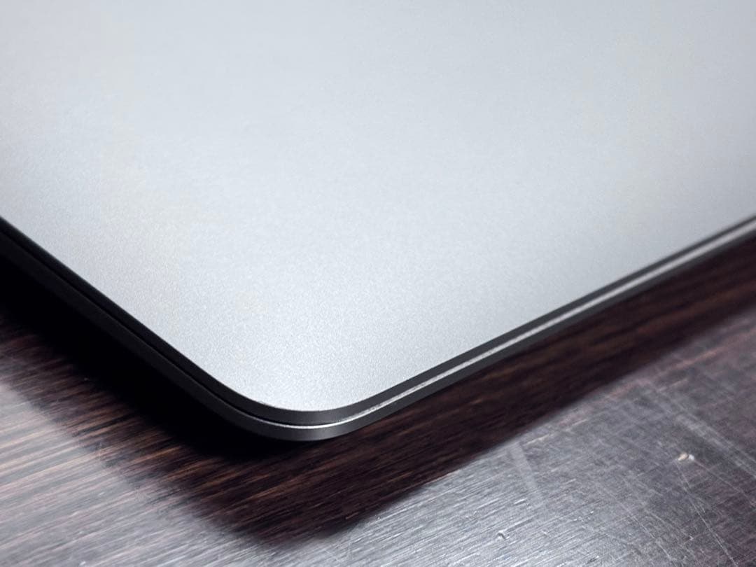 MacBook Air 13-inch 2020年 スペースグレイ