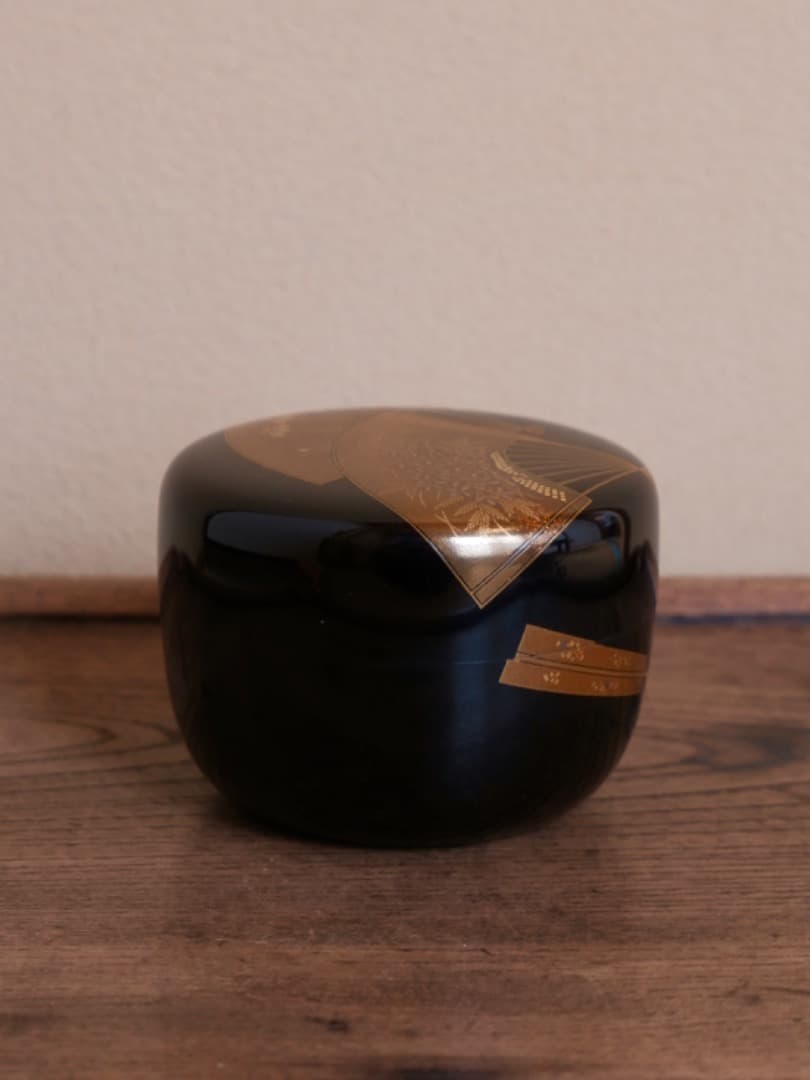 高崎秋峰　秋草扇面蒔絵　裏銀塗　漆工芸　棗　茶入れ　茶器　茶道具　Q2202