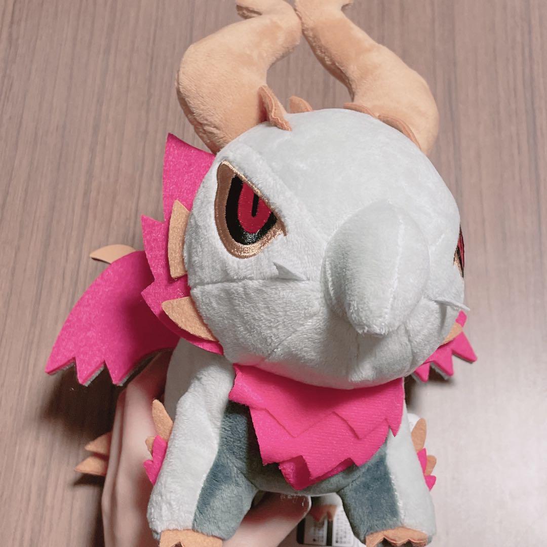 メル・ゼナ　ぬいぐるみ