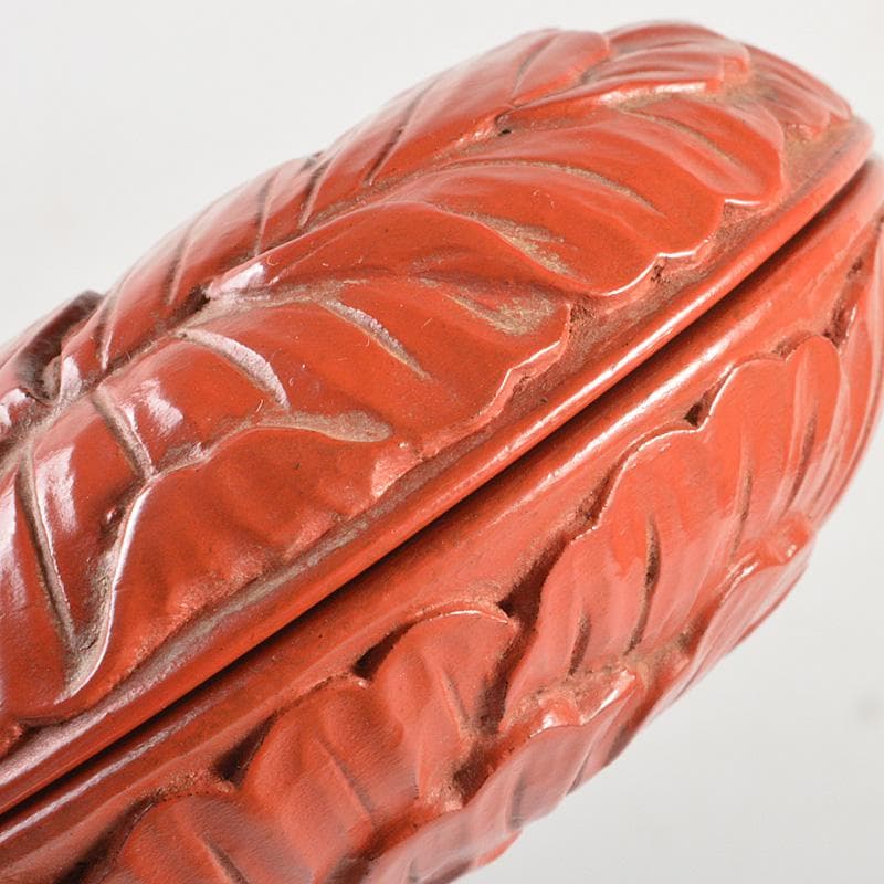 茶道具　朱塗　鎌倉彫　牡丹文　香合　箱付　V　6299