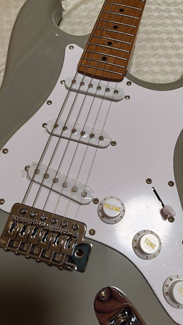 PLAYTECH エレキギター ストラトタイプ