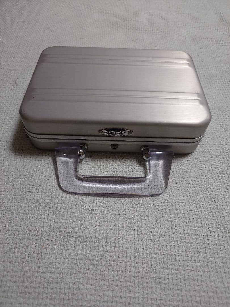 ゼロハリバートン　LMA-SI コンパクトアタッシュケース シルバー