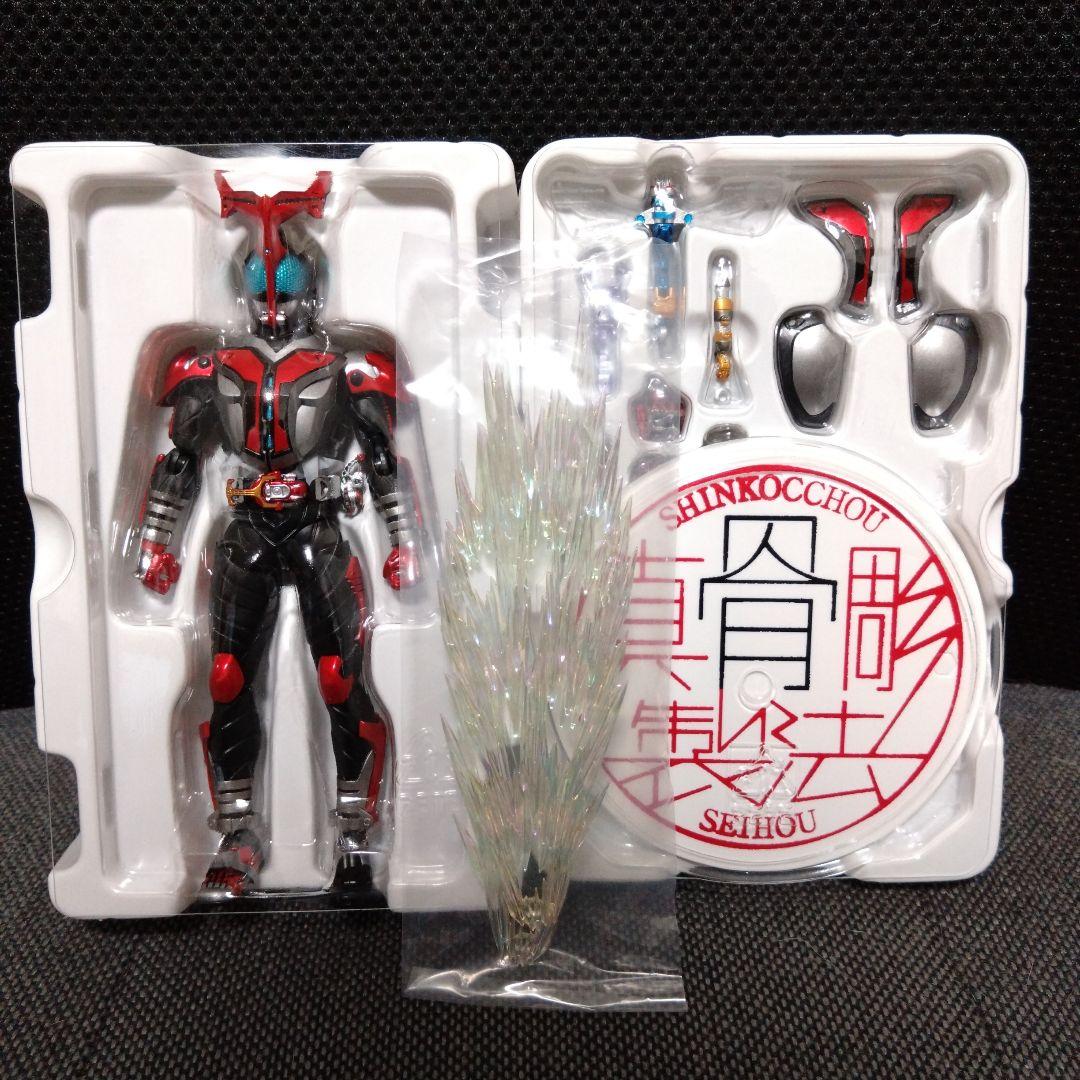 SHFiguarts真骨彫製法仮面ライダーカブト ガタックハイパーフォームセット