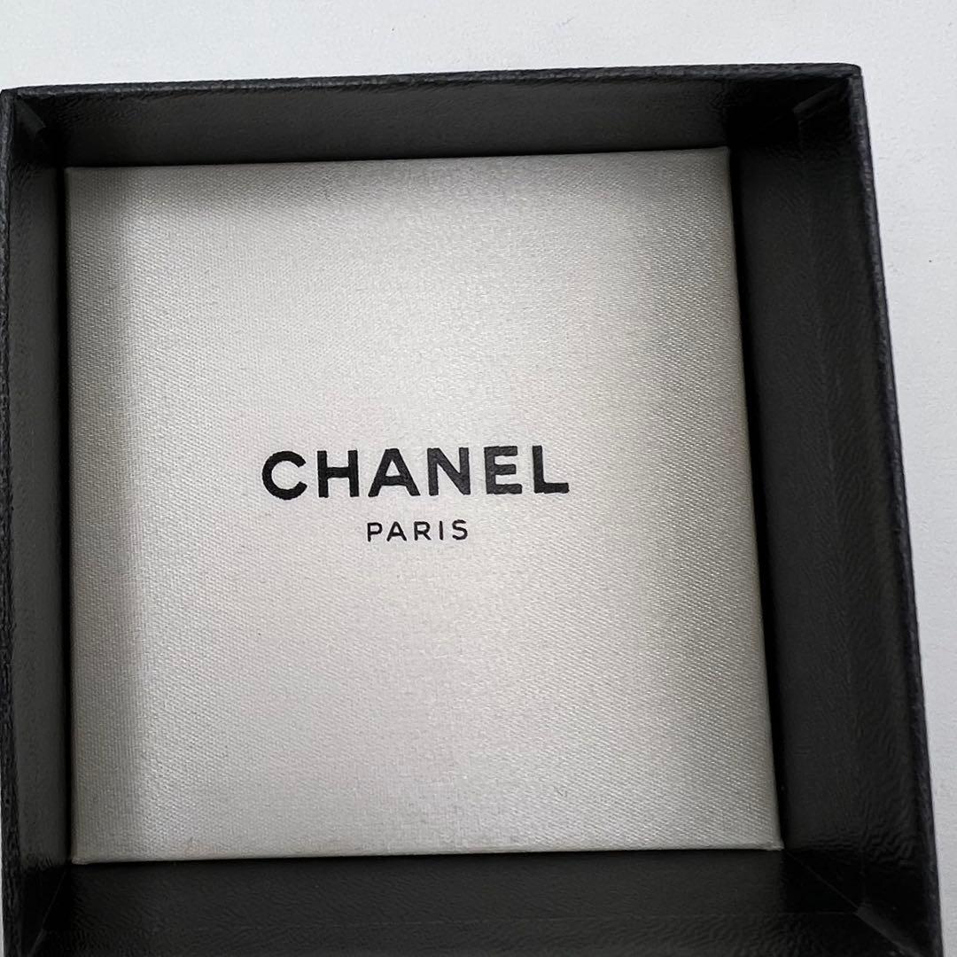 CHANEL シャネル　40.5㎜×39.5㎜　ブローチ　22.37 g