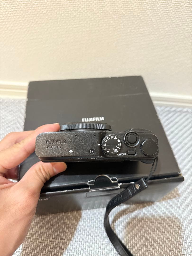 フジフィルム FUJIFILM XF10 ブラック